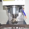 VMC Pionowa maszyna CNC Frezowanie metali 400 kg Maksymalne obciążenie Wrzeciono BT40